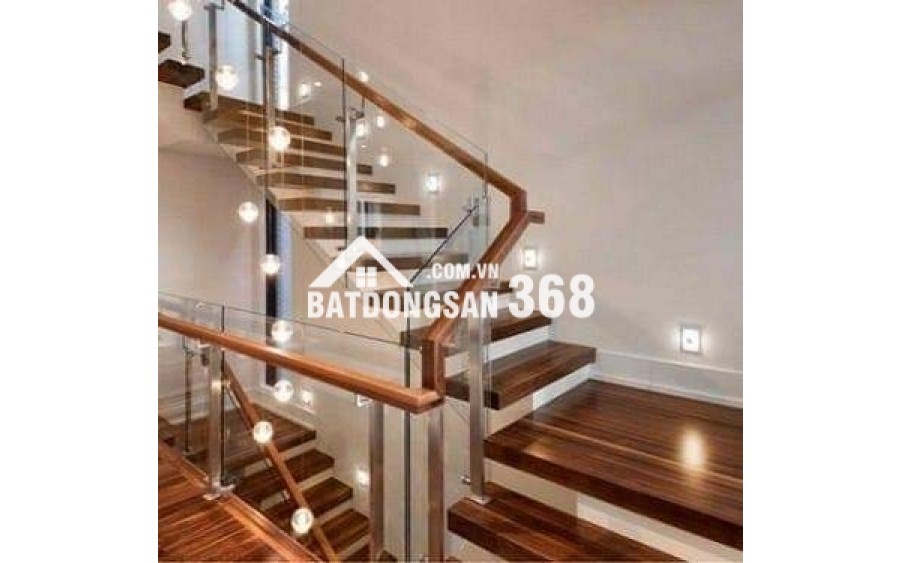 Cho thuê nhà mới, hai lối đi, Xã Đàn, thang máy; vỉa hè 111m2* 5T- 46 Tr